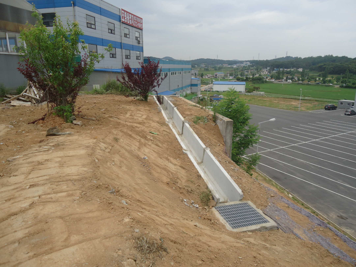 (U형측구및집수정 설치 후)_DSC08625.JPG